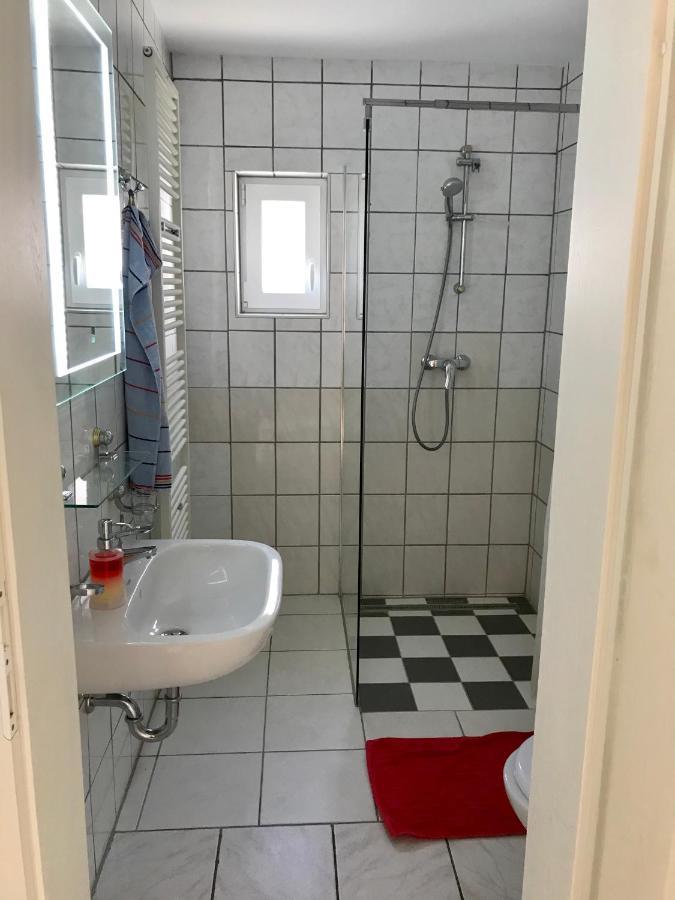 Juna Karlsruhe Exteriör bild