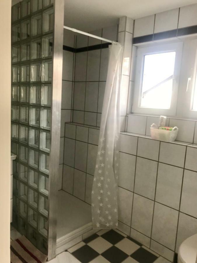 Juna Karlsruhe Exteriör bild
