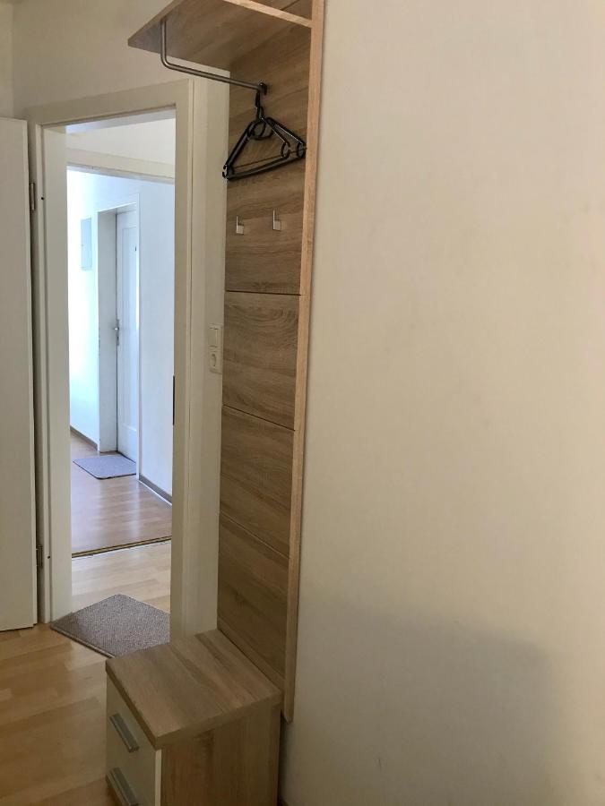 Juna Karlsruhe Exteriör bild
